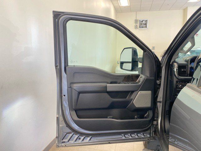 Certified 2024 Ford F350 Lariat AWD/4WD image 15