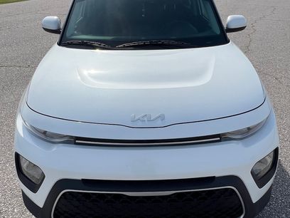 Used 2022 Kia Soul LX