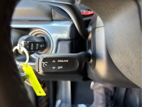 Used 2015 Porsche Boxster S image 30