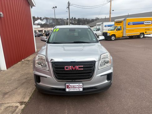Used 2017 GMC Terrain SLE image 4
