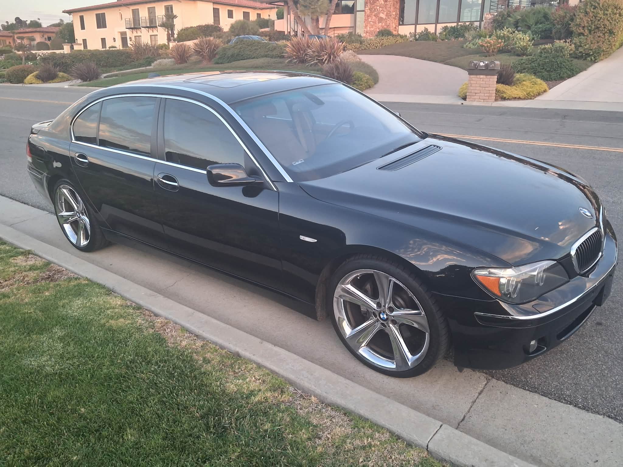 Used 2007 BMW 750Li UNAVAIL RWD image 12