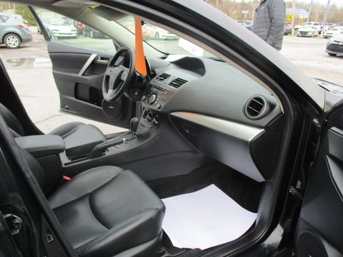 Used 2012 MAZDA MAZDA3 i Grand Touring image 23