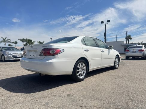 Used 2004 Lexus ES 330 image 8