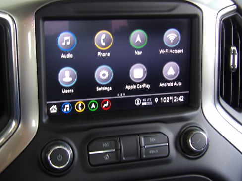 Used 2021 Chevrolet Silverado 1500 4x4 Crew Cab LTZ image 36