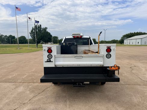 Used 2015 Chevrolet Silverado 2500 2WD Double Cab image 6