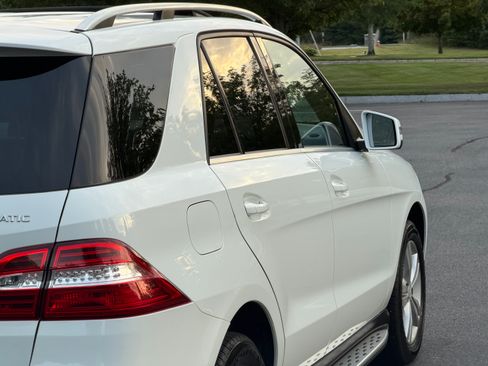 Used 2015 Mercedes-Benz ML 350 4MATIC image 12