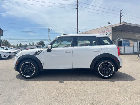Used 2015 MINI Cooper Countryman S FWD image 4