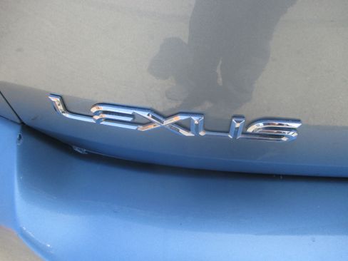 Used 2004 Lexus RX 330 UNAVAIL FWD image 16