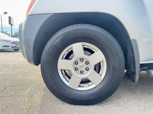 Used 2008 Nissan Xterra S image 11