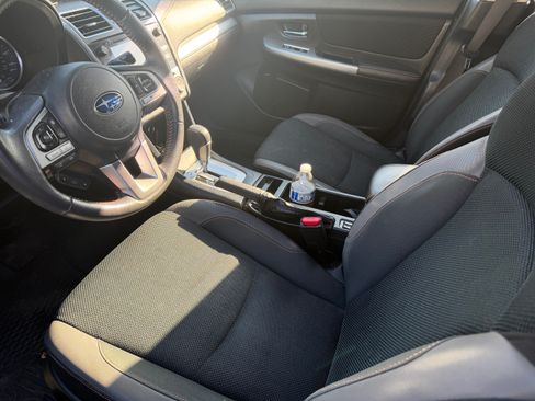 Used 2017 Subaru Crosstrek 2.0i Premium image 14