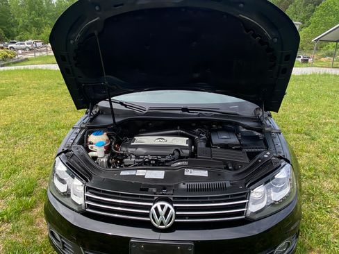 Used 2012 Volkswagen Eos image 14