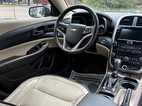 Used 2014 Chevrolet Malibu LTZ image 14