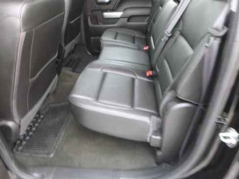 Used 2016 Chevrolet Silverado 2500 4x4 Crew Cab LTZ image 18