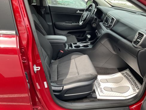 Used 2017 Kia Sportage AWD LX image 6