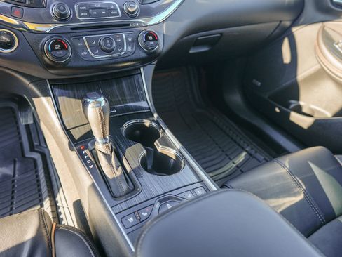 Used 2016 Chevrolet Impala LTZ image 9