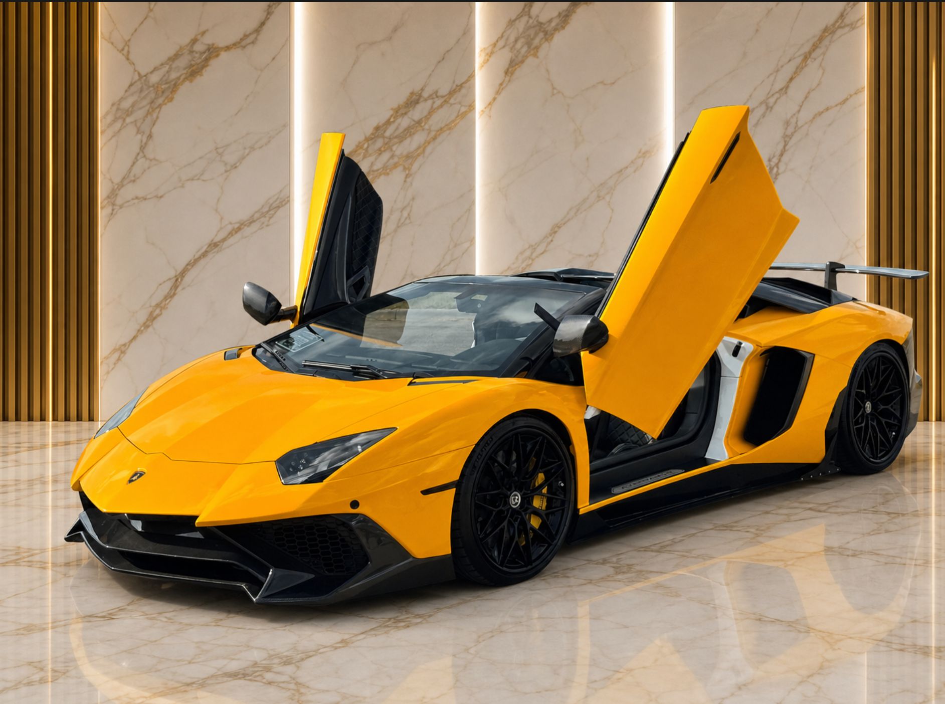 Used 2016 Lamborghini Aventador LP 700-4 Roadster AWD/4WD image 2
