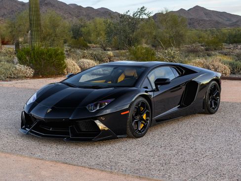 Used 2013 Lamborghini Aventador LP 700-4 image 10
