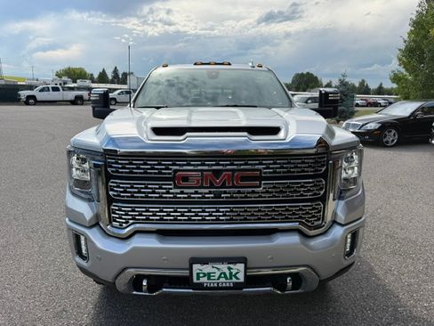 Used 2023 GMC Sierra 2500 4x4 Crew Cab Denali image 9