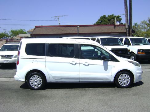 Used 2015 Ford Transit Connect XLT Long Wheel Base FWD image 2