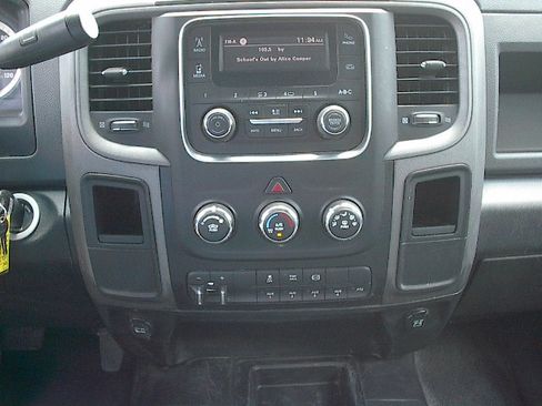 Used 2017 RAM 5500 Tradesman AWD/4WD image 15