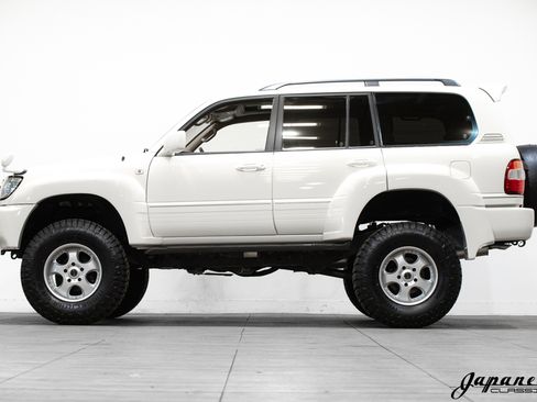 Used 1999 Toyota Land Cruiser UNAVAIL AWD/4WD image 4
