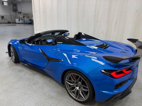 Used 2026 Chevrolet Corvette Z06 Convertible w/ 3LZ RWD image 34