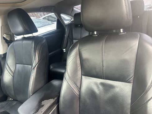 Used 2013 Toyota Avalon XLE Premium image 12