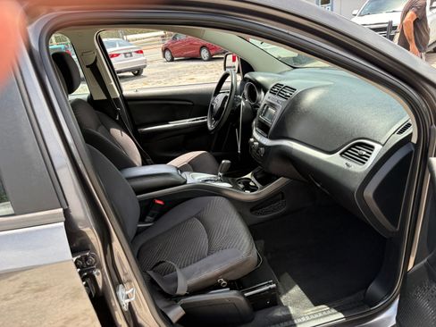 Used 2015 Dodge Journey FWD image 9
