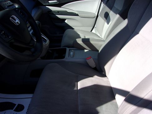 Used 2014 Honda CR-V LX image 6