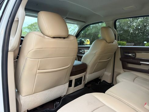Used 2018 RAM 1500 2WD Crew Cab Laramie image 83