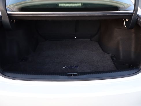 Used 2017 Lexus IS 300 F Sport image 12