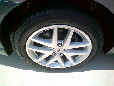 Used 2012 Ford Fusion SEL V6 FWD image 21