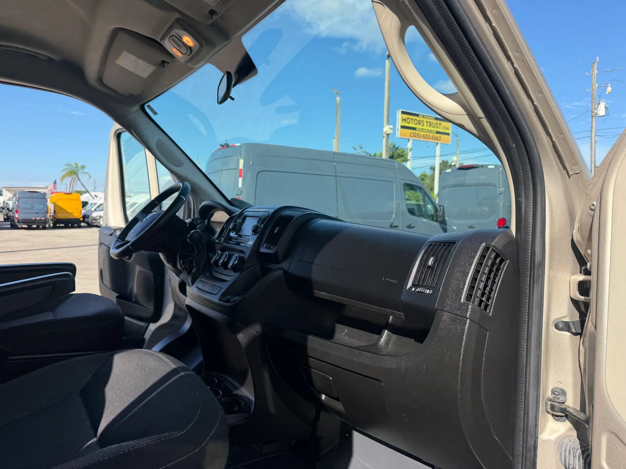 Used 2018 RAM ProMaster 1500 FWD image 18