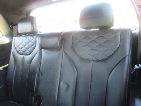 Used 2021 Hyundai Palisade Calligraphy image 9