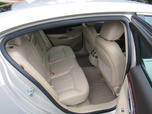 Used 2012 Buick LaCrosse Premium FWD image 16