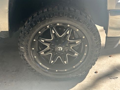 Used 2015 Chevrolet Silverado 1500 LT image 26