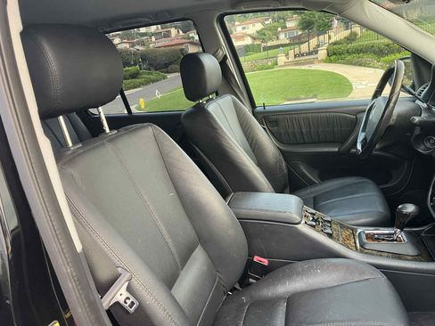 Used 2000 Mercedes-Benz ML 55 AMG image 22