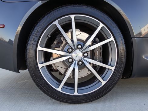 Used 2010 Aston Martin V8 Vantage image 22