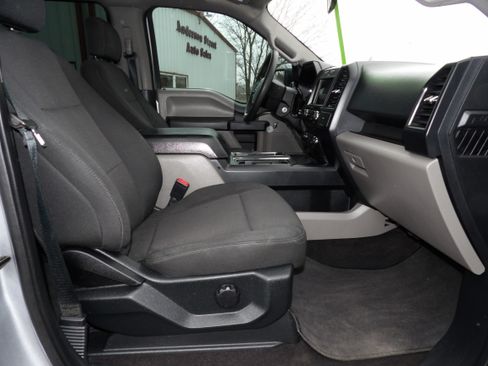 Used 2020 Ford F150 STX image 19