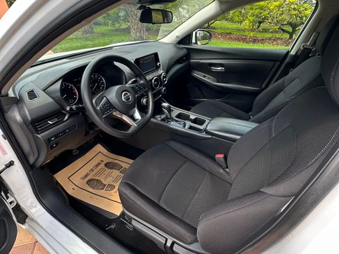Used 2022 Nissan Sentra S image 8