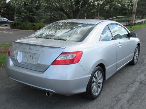 Used 2010 Honda Civic EX image 7