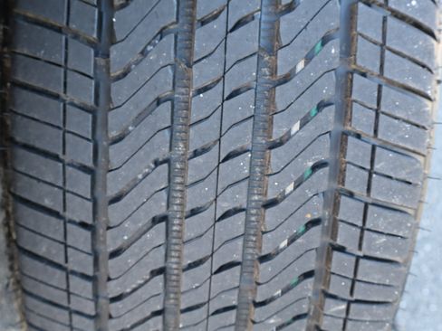 Used 2021 Chevrolet Suburban Premier image 47