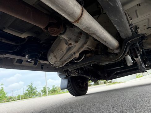 Used 2012 Ford F550 image 92