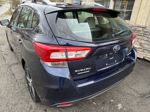 Used 2019 Subaru Impreza 2.0i Premium image 8
