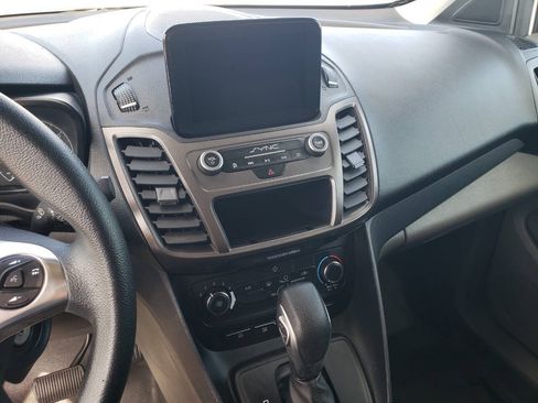 Used 2023 Ford Transit Connect XL image 10