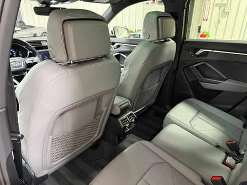 Used 2024 Audi Q3 2.0T Premium AWD/4WD image 30