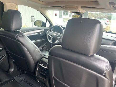 Used 2017 Cadillac XT5 Premium Luxury image 20
