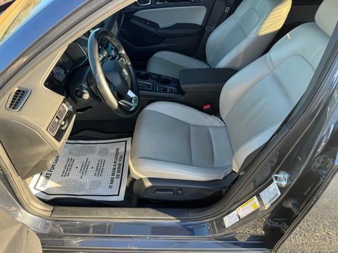 Used 2022 Honda Civic Sport Touring image 13