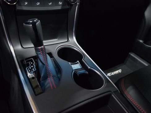 Used 2016 Toyota Camry SE image 24