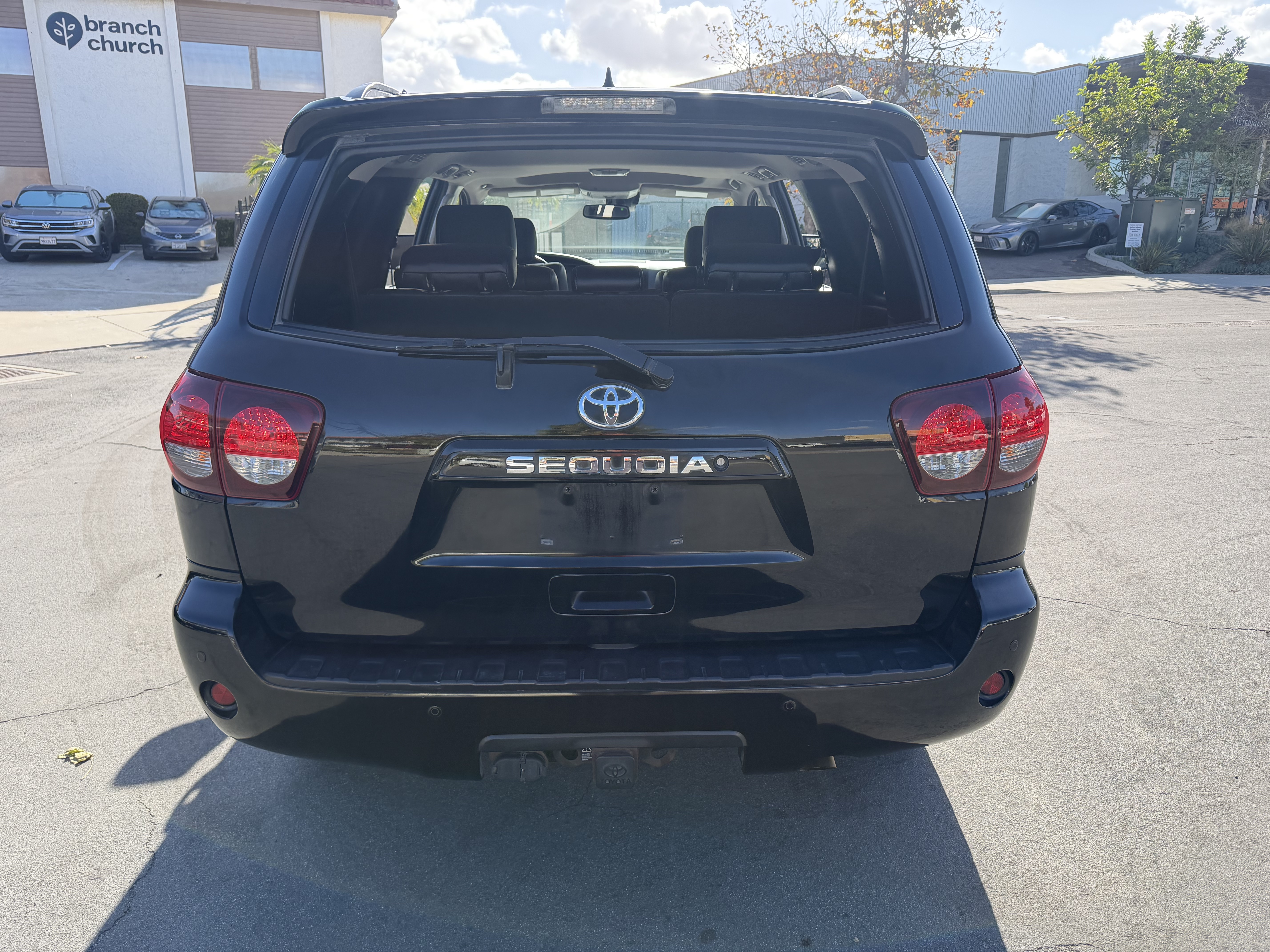 Used 2018 Toyota Sequoia TRD Sport AWD/4WD image 8